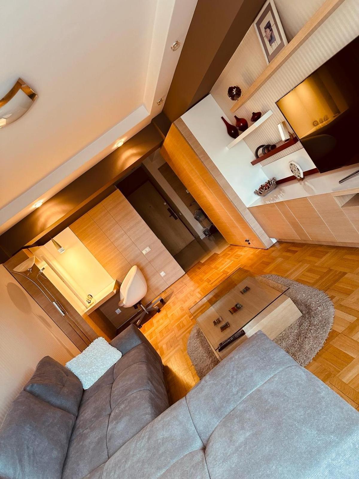 Top Home Residence Unirii Center Букурещ Екстериор снимка